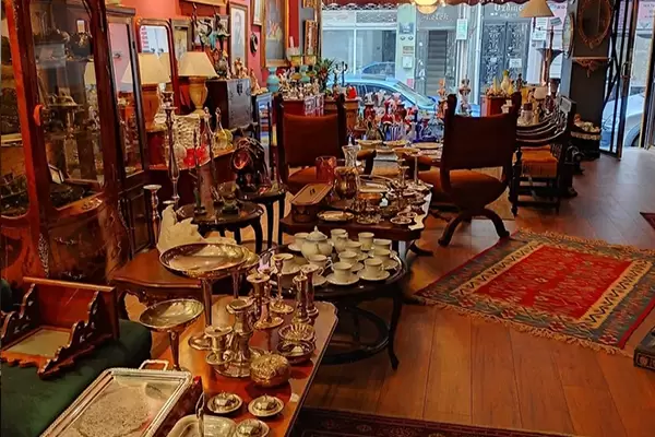İzmir Antikacı
